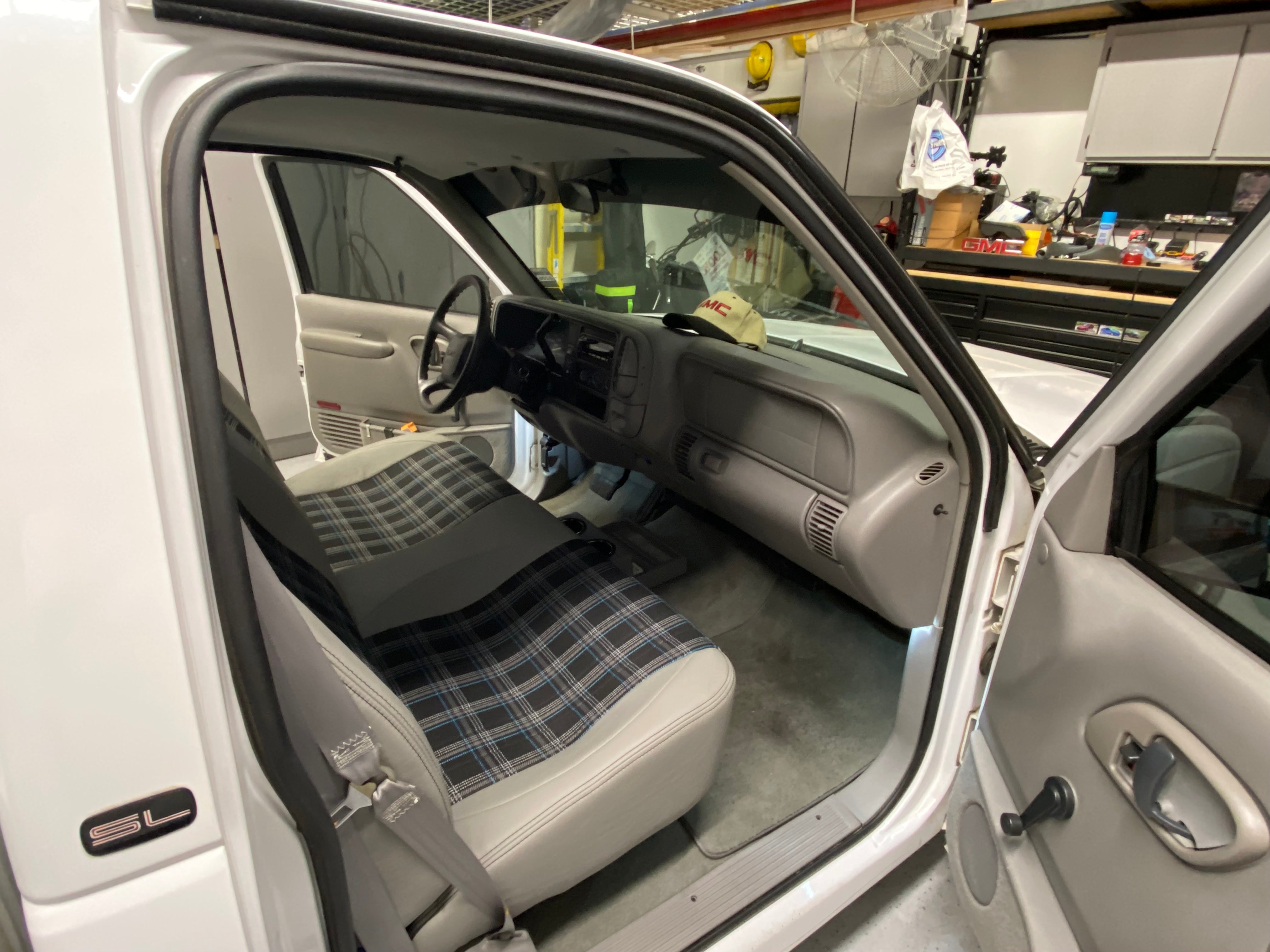 88-98 GM Truck Bench Seat